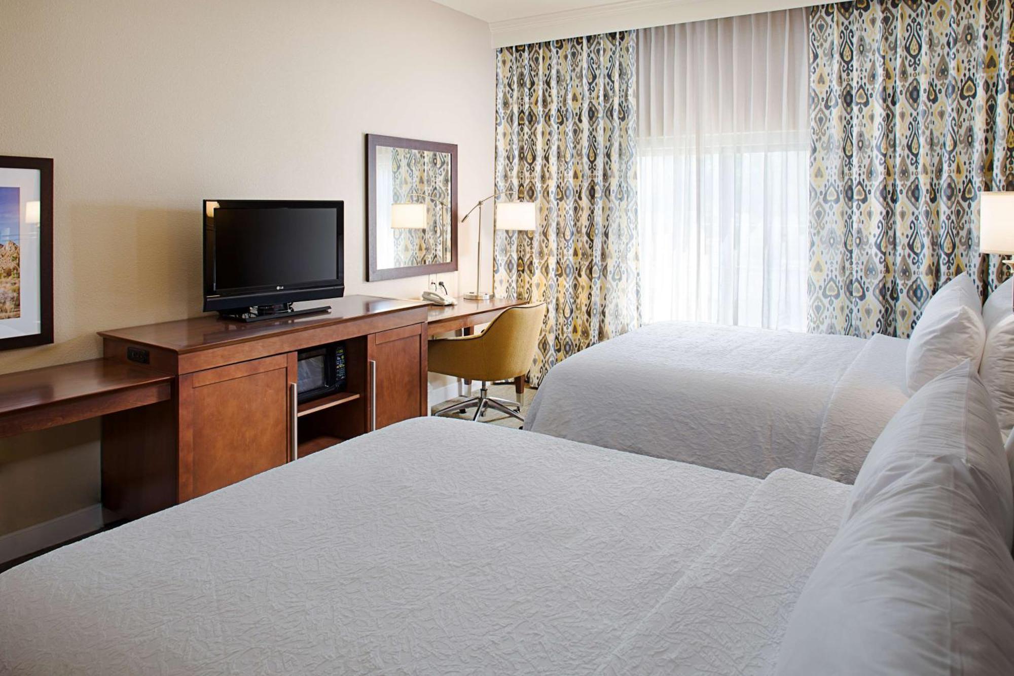 Hampton Inn & Suites Palmdale Ngoại thất bức ảnh