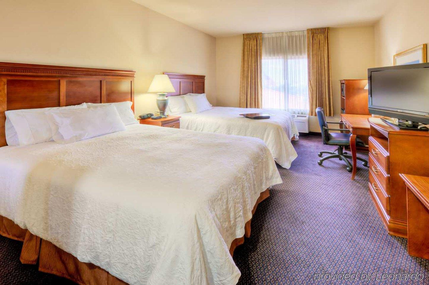 Hampton Inn & Suites Palmdale Ngoại thất bức ảnh
