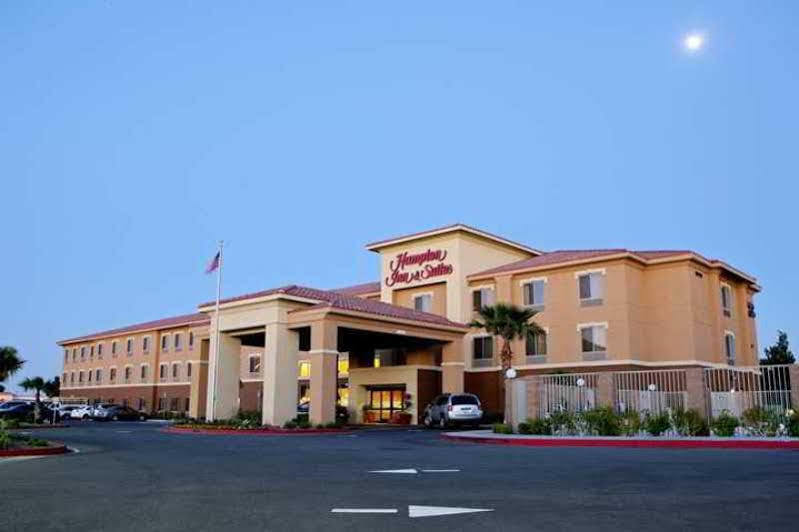Hampton Inn & Suites Palmdale Ngoại thất bức ảnh